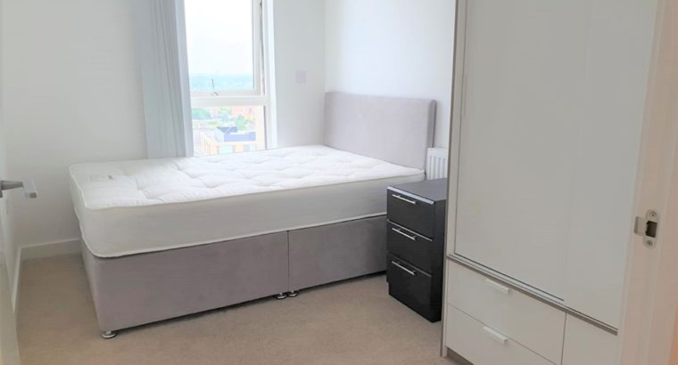 3 Bedroom Flat for Rent – Newham London Zone 2