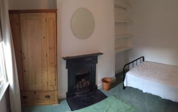 Large Double Room for Rent for 1 Person Only London Uk