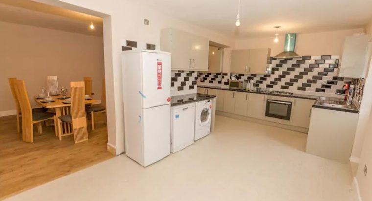 Massive Single En-suite Room for Rent Kensal Rise Station