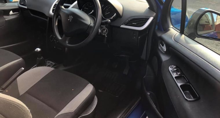 Used Peugeot 207 year 2008 for sale Coventry