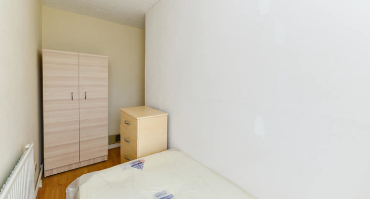 Lovely Single Bedroom to Let in Bow Area Next to South Hackney