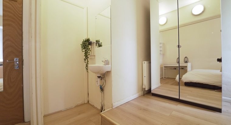 Double Room Available to Rent Parsons Green Hammersmith