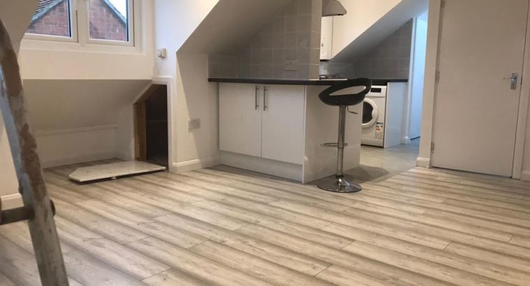 1 Bed Flat For Rent in Ilford Goodmayes UK