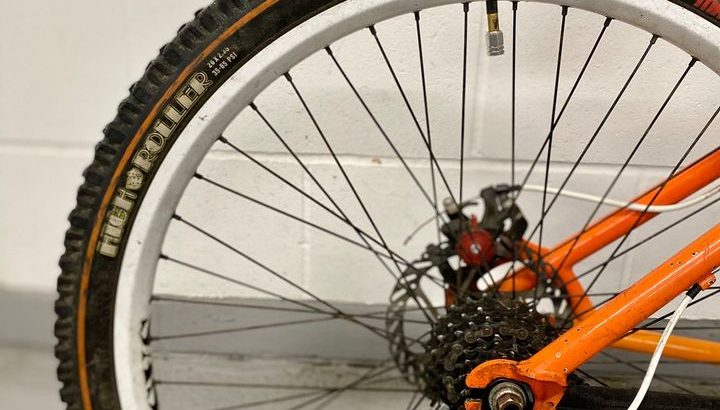 Specialized P2 Cromo Dirt Jump Bike Sale in London