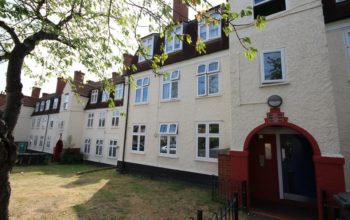 2 Bedroom Ground Floor Flat For Sale In Edgware, London
