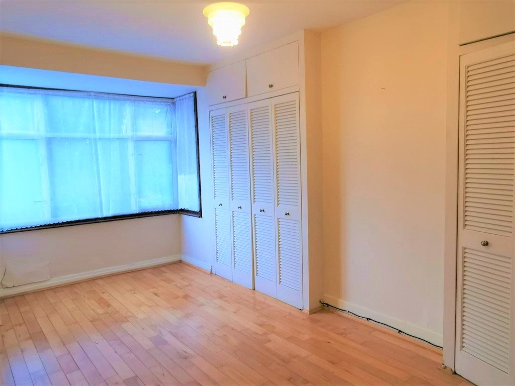 4 Bedroom Semi Detached Family Home For Rent In Isleworth, London