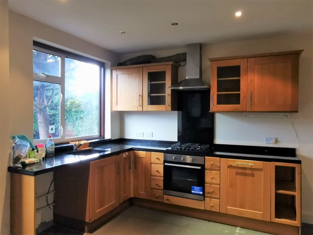 4 Bedroom Semi Detached Family Home For Rent In Isleworth, London